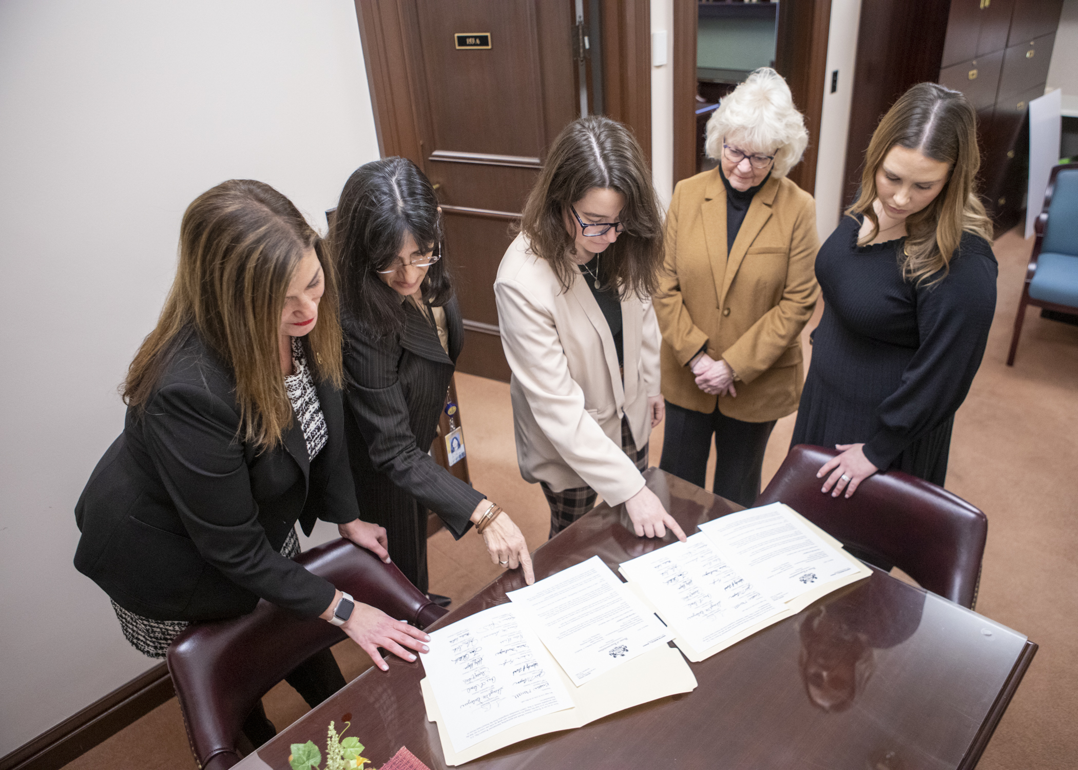 More Than a Dozen Female Representatives Call on Zabel to Resign, Says Marcell 